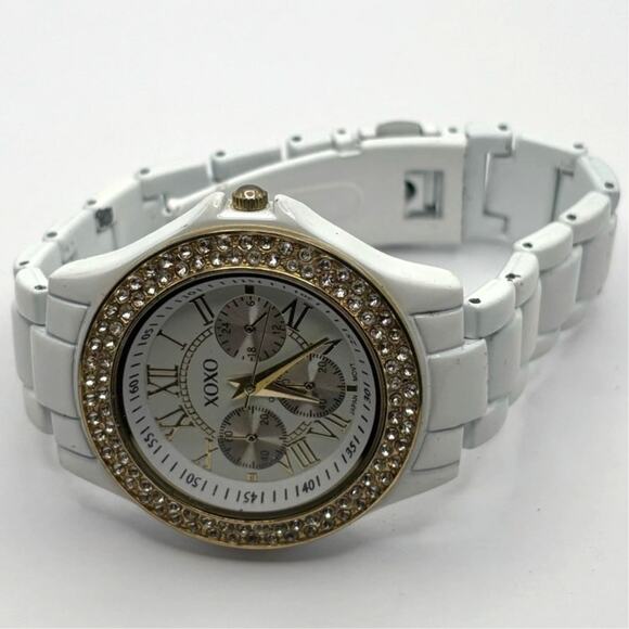White XOXO Watch - Picture 2 of 3